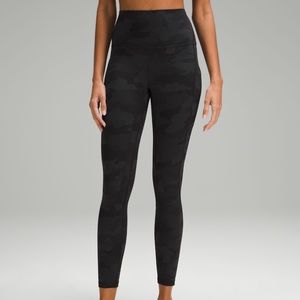 Align pants with pockets